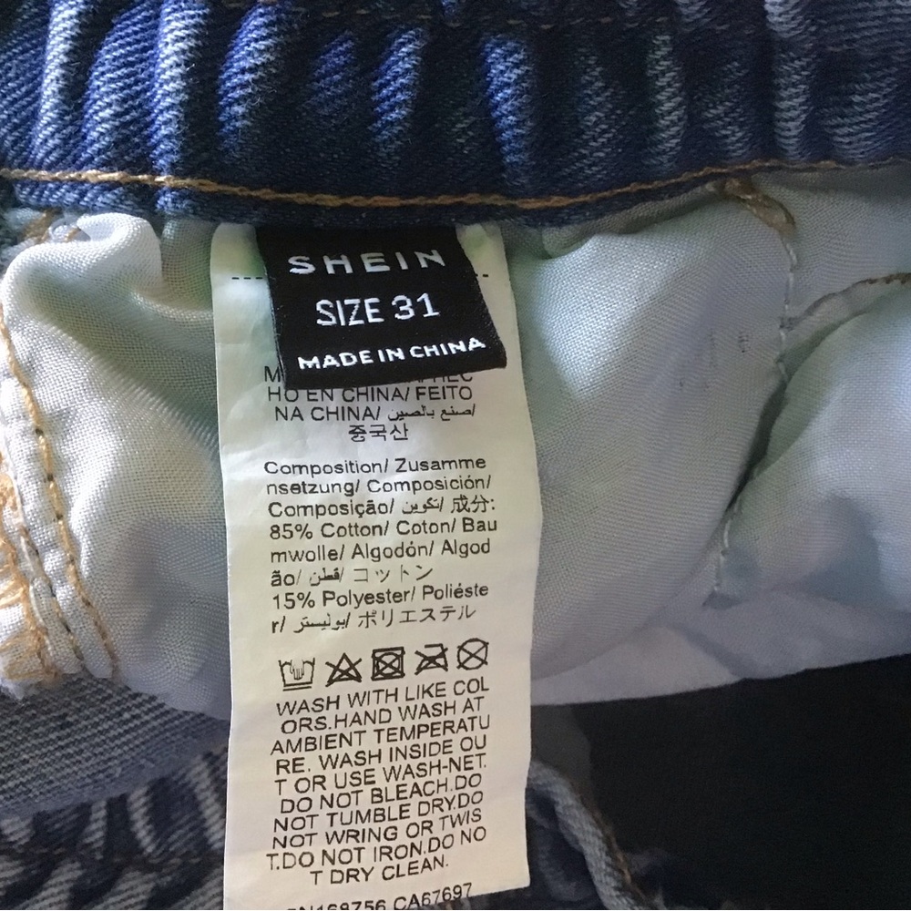 SHEIN Lighter Wash Denim Long Cargo Shorts, Size 31 - Picture 13 of 13